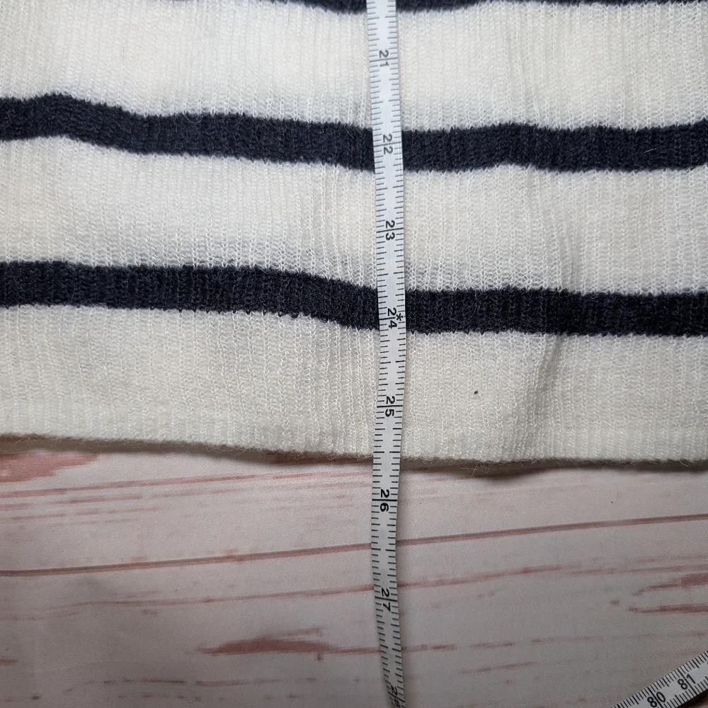 🎉 SALE 🎉 NWT Vineyard Vines Striped Ribbed Henley Button-Up Women's Sweater